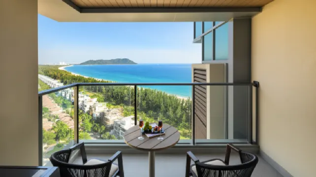 Lingshui Marine Aesthetics Seaview Apartment Hotel