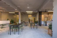Nap & Nomad Hostel Tha Phae Gate - Hostels
