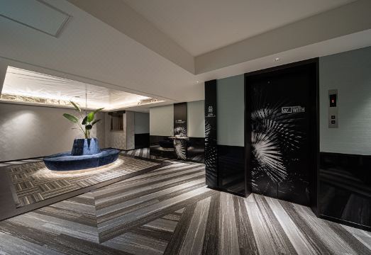 HOTEL WITH (Adults Only)