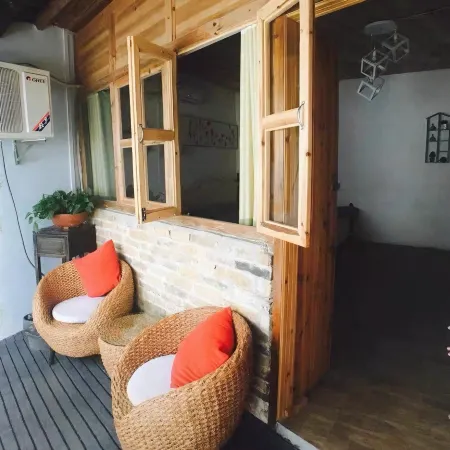 Huangyao Panlong art gallery and hotel