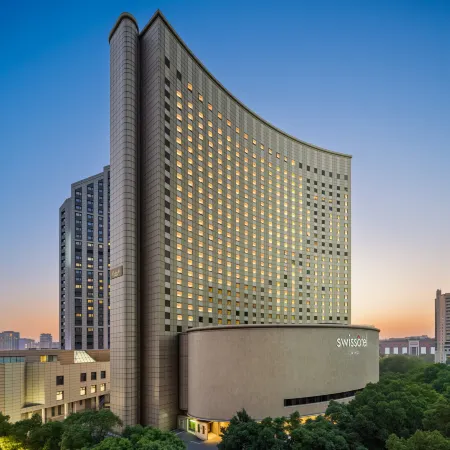 Swissôtel Living Shanghai Hongqiao Отели рядом с достопримечательностью «Чаннин»