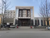 De Long Yuan Hotel - 2-Star