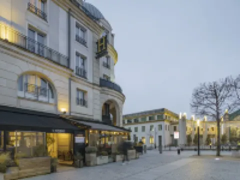 Hotel l'Elysee Val d'Europe Hotel a Serris