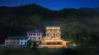 Tonglu Shuli · TREE VILLA · Mountain View Resort Homestay - Swimmingpools