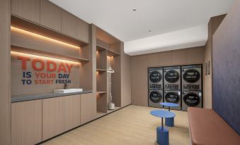Holiday Inn Express Jinan Quancheng Square by IHG