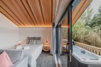 Little Nest - Hot tub under the galaxy - น้ำพุร้อน