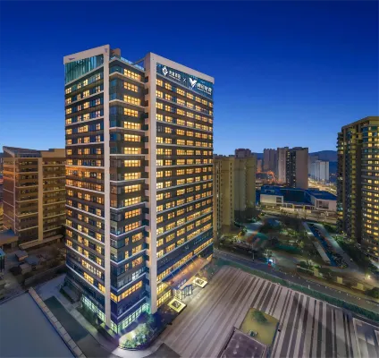 Jingsheng Hotel X Tencent Esports (Jinan Wangyue Zhigu Branch)