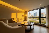 Baopu Ju Health Care Center - شرفة