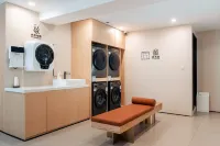 KaiMan Hotel (Yueqingshenmu Branch) - parking