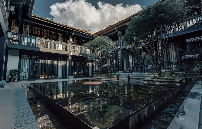 Yunshang Jiangnan Inn
