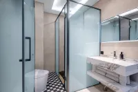 Urba Hotel (Tekes Bagua City Jiugong Park Branch)