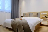 攬楓雲舍民宿（九寨溝千古情店） - 2 星級
