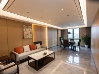 有機會展中心酒店 Hotels in Xichong