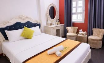 Crowne Bui Vien Hotel