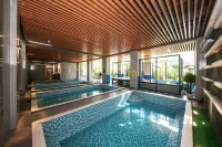 Mile Shiyue Boya Hot Spring Hotel ((Huquan Ecological Garden Huquan Banshan Hot Spring Shop)) - Romanttinen