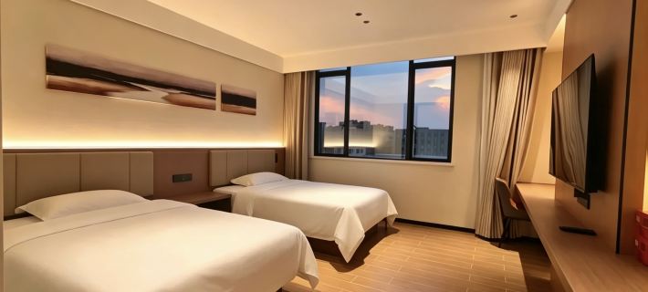 Yunyi Hotel Hotele w: Luoding