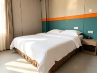 Guanwai Guanchenglou Hotel Hotels in Yumen