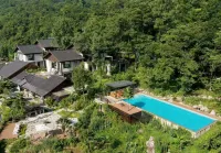 Xunmiri Qinin Villa - Rooftop Pools