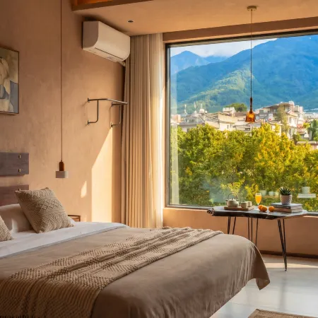 See Mountain · View Mountain Homestay (Ancient City South Store) โรงแรมในต้าหลี่