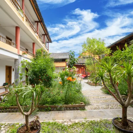 Yuexi A'xia Manor Hotel