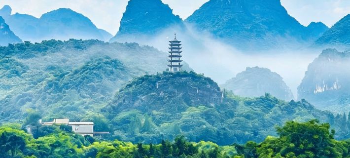 Guilin Yachne· Landscape Mirror Hotel (Guilin Railway Station and the Mixc mall Branch) Hotéis em Guilin