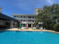 AMAYA BLOOM RESORT & SPA - parking
