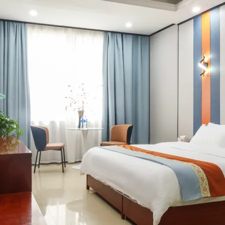 Yifeng Hongteng Business Hotel