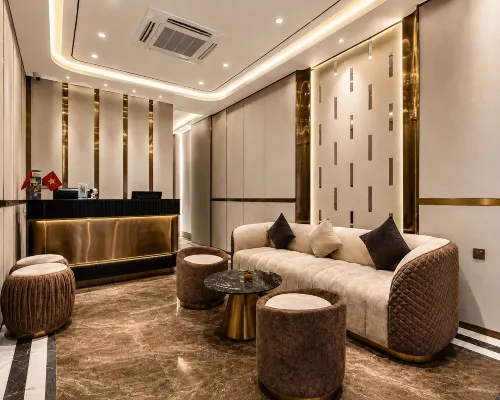 KAS Dilly Luxury Hotel Hotels near Vincom Center