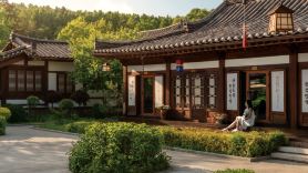 Yanbian Yanji Wulijia Huansen Homestay (Korean Folk Custom Garden)