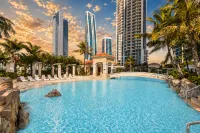Chevron Renaissance Apartments - Central Surfers Paradise - Hosted by wowstay - Homestays