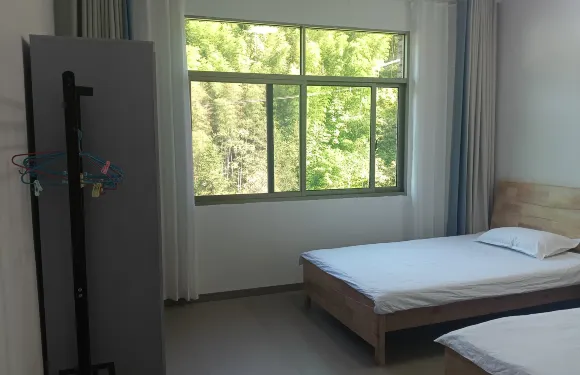 八面山春燕農家樂