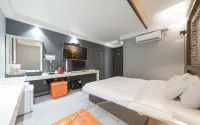 Incheon (Dongam) Home - موتيلات