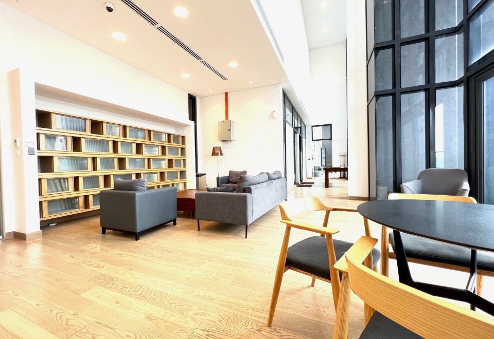 Lucentia Residences Bbcc at Lalaport Kuala Lumpur by Veedu Hauz