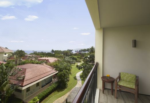 5. 싼야 야룽완 메..