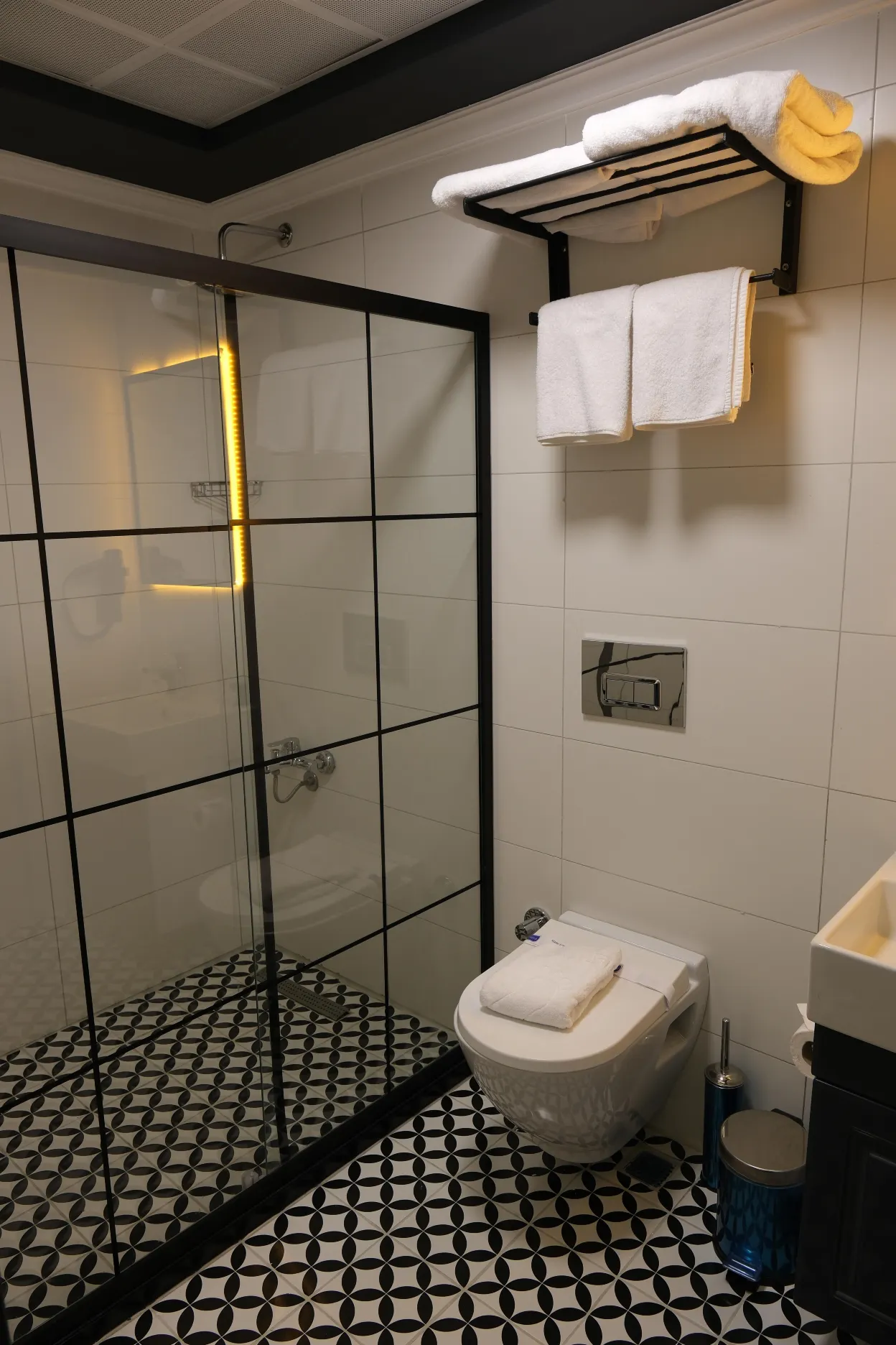 Loft Plus Hotel's Phòng Photos