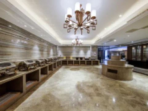 Yilong An'yun Hongcun  Wild Luxury Resort โรงแรมในอี้เซียน