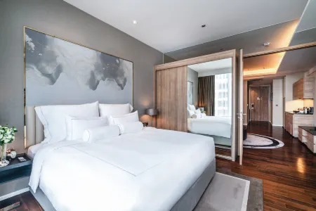 MUU Bangkok, Small Luxury Hotels of the World