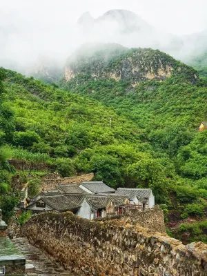 Cuanshe Boutique Hostel Hotels near Lingquanchan Temple