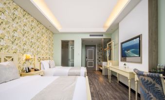 Seaside Hotel (Sanya Bay Coconut Dream Corridor)