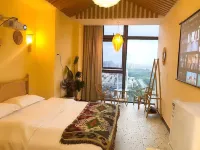 Yunxiang B&B (Wuyue Plaza Branch) Hotels near Chunrong Park