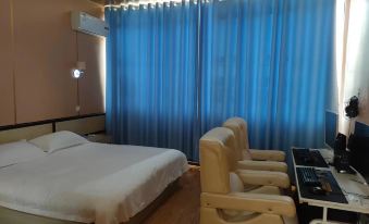 Mengsiyuan Electric Sports Hotel