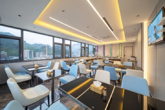 Yestour Hotel (Baise Napo Mubian Avenue)