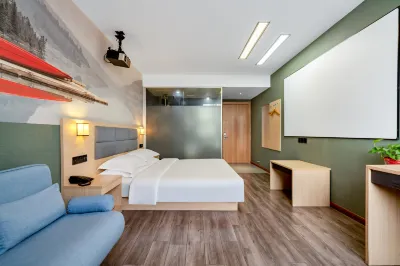 Kaiyue Hotel (Changzhou Xueyan Play Valley) Hotels in Joyland scenic spot