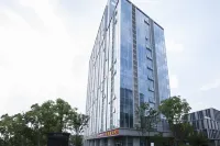 Qingmu Select Hotel (Nanjing Lishui High-speed Railway Station Jiaotong Road) Отели рядом со станцией Станция Тунг-шуй