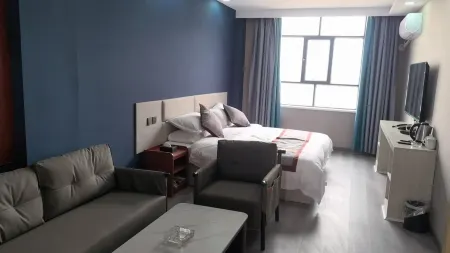 Binbin Express Hotel