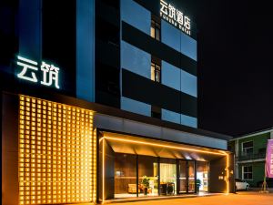 Yunzhu Hotel