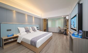 Yestour Hotel (Qinzhou Baihaitun Square)