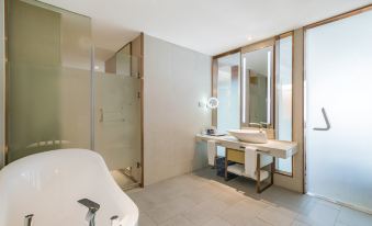 Lavande Hotel (Tianjin Wuqing High-speed Railway Station Daguangming Center)