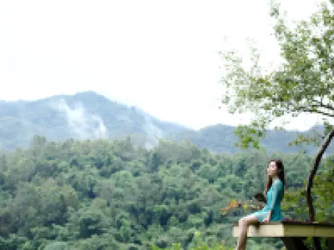 Fangnuozhai Rain Forest Ecological Manor Hotels in Wuzhishan