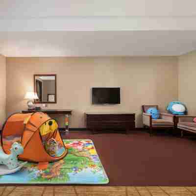 碧桂園太陽城鳳悅鳳凰酒店(韶關高鐵站店) Rooms